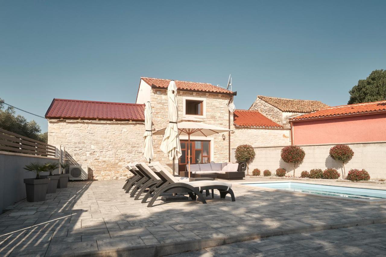 Haus Mila Pavicini Exterior foto